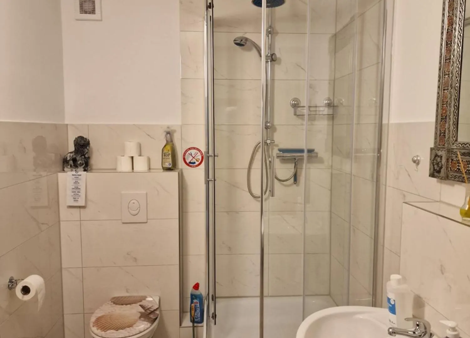 Mertens Zimmervermietung Hamburg Apartment